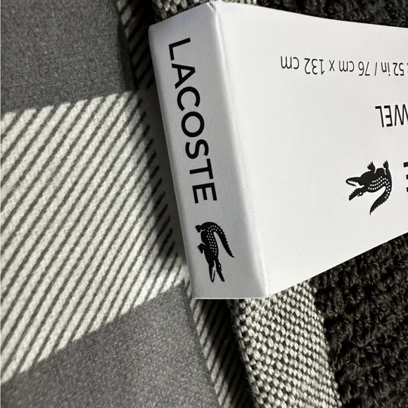 Lacoste Bath Towel 100% Cotton 30" x 52" Gray Big Crocodile Logo - Picture 8 of 8